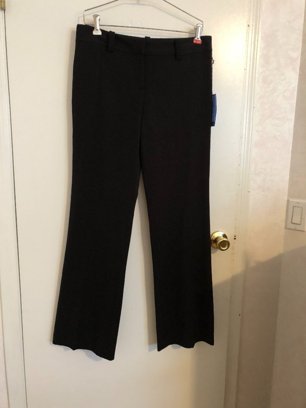 Simply Vera - Vera Wang Woman's Black Pants Size 10